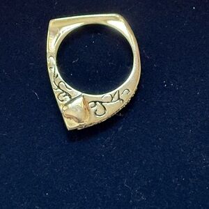 Montana Silversmiths Silver Flat unique design Ring